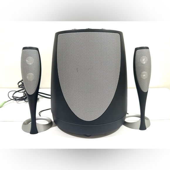 Harman Kardon Subwoofer and 2 Speakers System Gray Black Computer Gaming - Picture 1 of 8